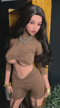 Load and play video in Gallery viewer, Renee: Lifelike Silicone Head Implanted Hair Sexy Gel Breasts TPE Sex Doll Realistic Rotatable Eyeballs Real Butt Love Doll
